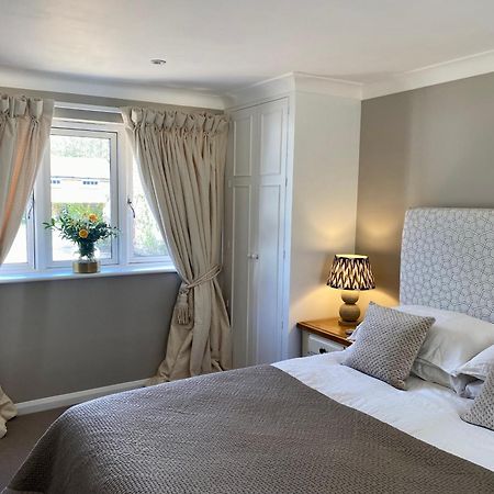 Beautifully Appointed One-Bedroom Cottage Shepreth Exterior foto